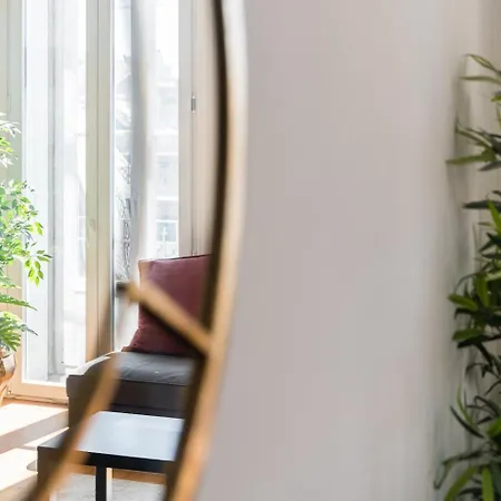 Guestready - Bright Near Bolhão Apartamento Porto