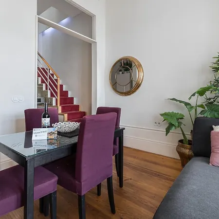 Guestready - Bright Near Bolhão * Porto